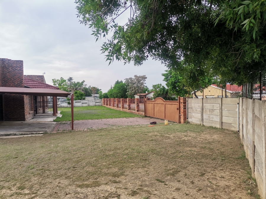 3 Bedroom Property for Sale in Senekal Free State